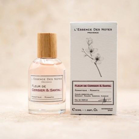 E.P FLEUR DE CERISIER ET SANTAL