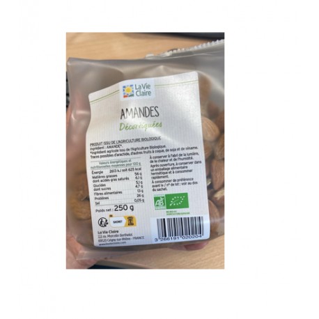 AMANDES DECORTIQUEES 250G